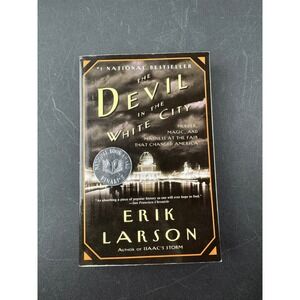 The Devil in the White City Erik Larson Paperback Vintage Books 2004 True Crime
